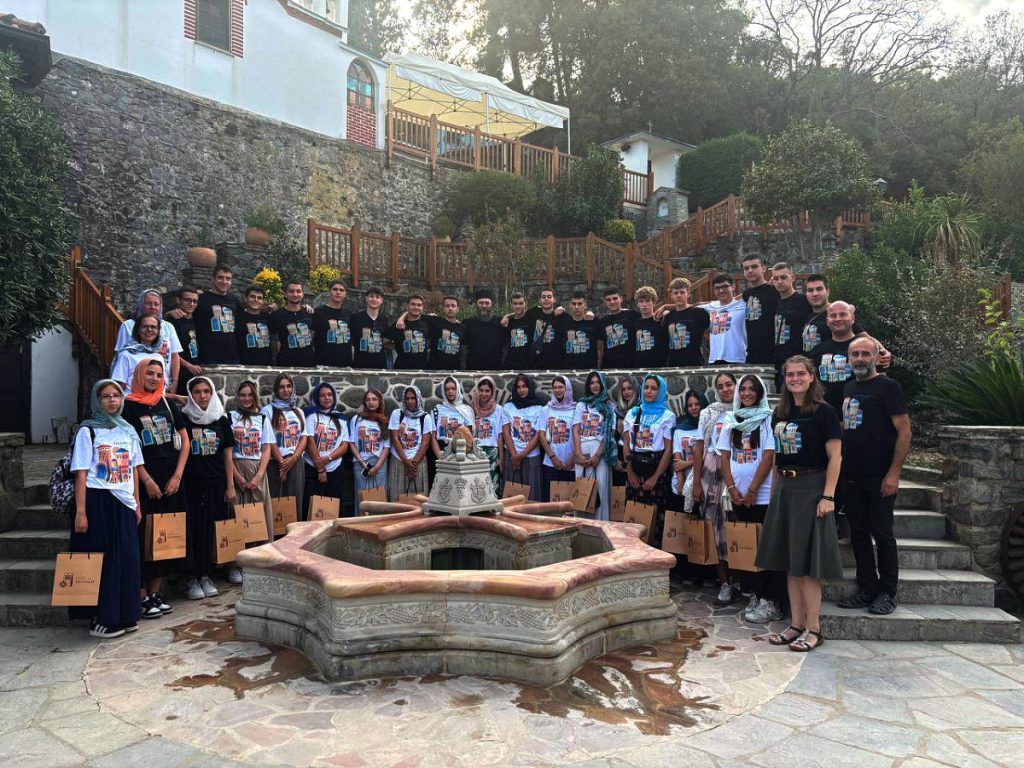 Наградно путовање за талентоване гимназијалце у Грчку и Хиландар