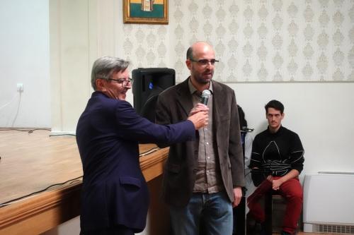 IMG-96f41c5eb08fa2c9671fc7c2334926e4-V